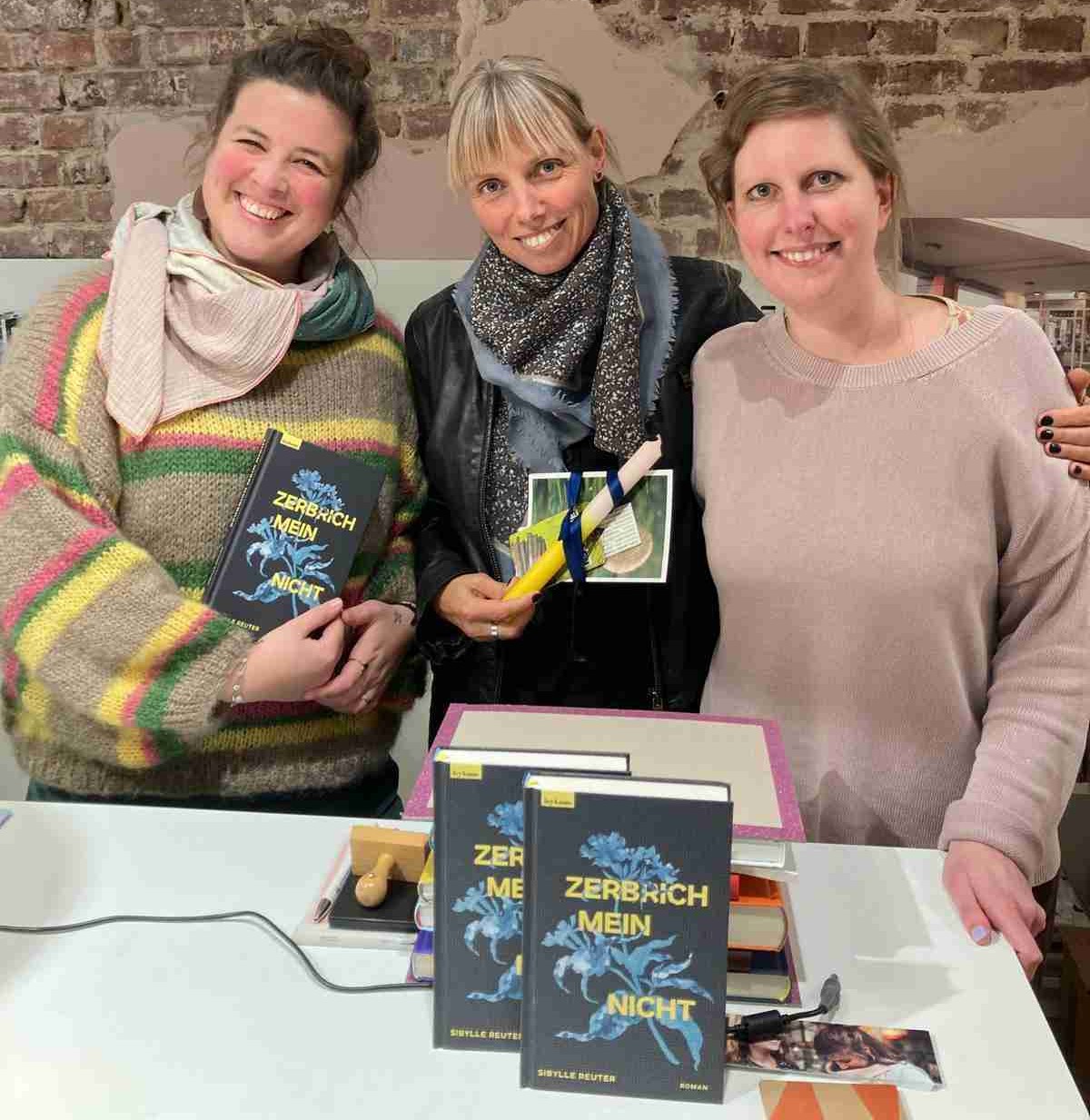 Marietta Bernasconi, Sibylle Reuter, Anna Wallitzer